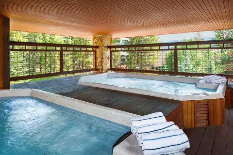 Resort photograph at Valdoro Mountain Lodge, A HGVClub
