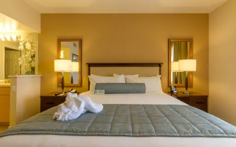 Example bedroom at Grand Pacific Resorts At Grand Pacific Palisades